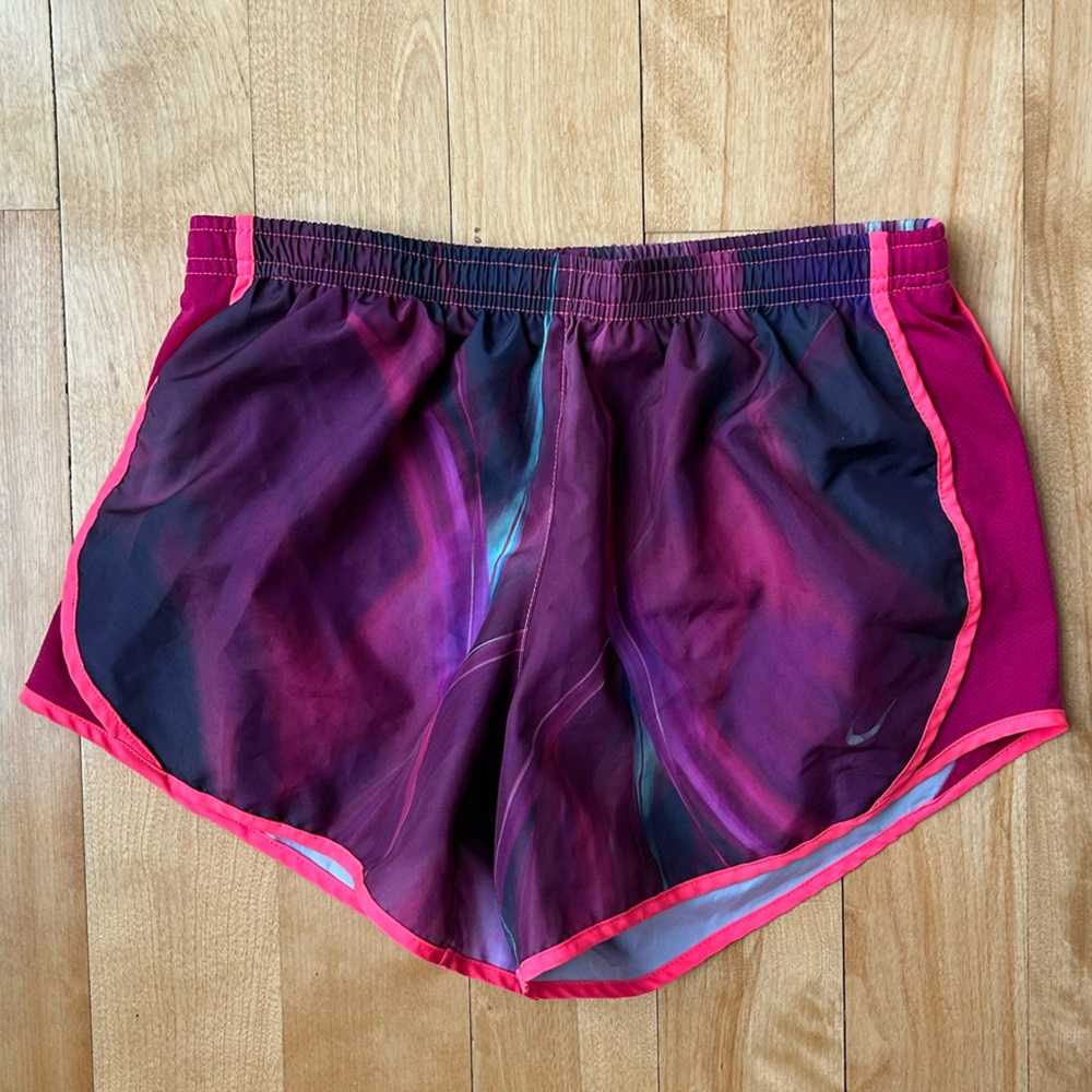 Girls (L) Nike Purple Pink Athletic Shorts
